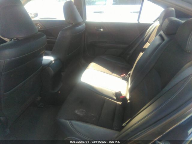 Photo 7 VIN: 1HGCR2E5XHA156590 - HONDA ACCORD SEDAN 