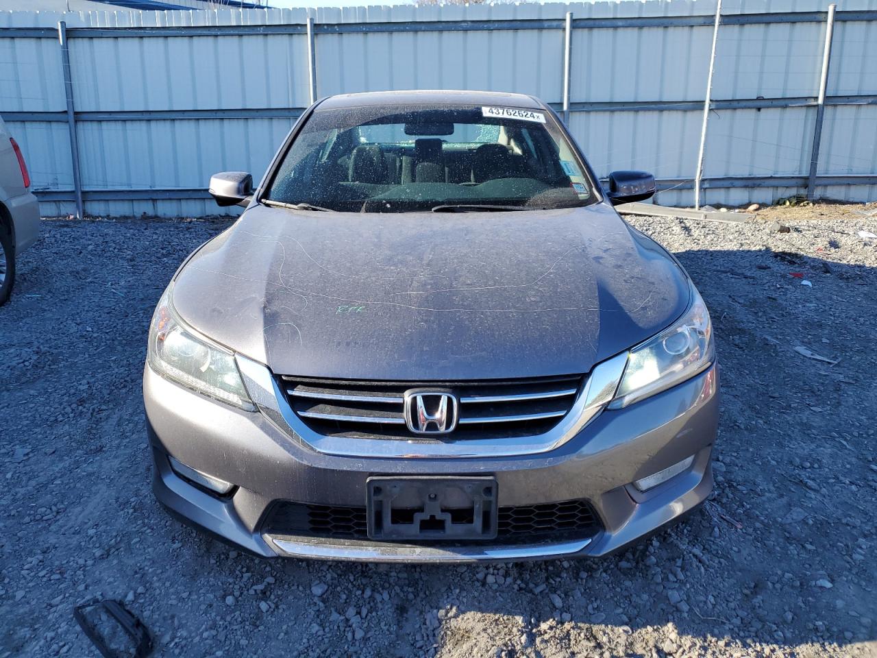 Photo 4 VIN: 1HGCR2E72FA138180 - HONDA ACCORD 