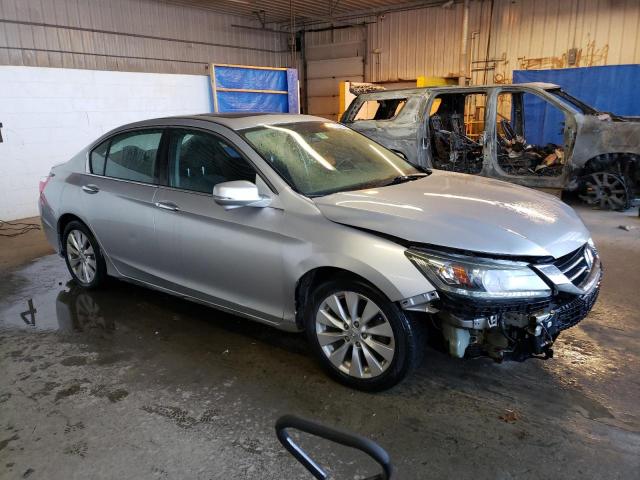 Photo 3 VIN: 1HGCR2E74DA257183 - HONDA ACCORD EX 