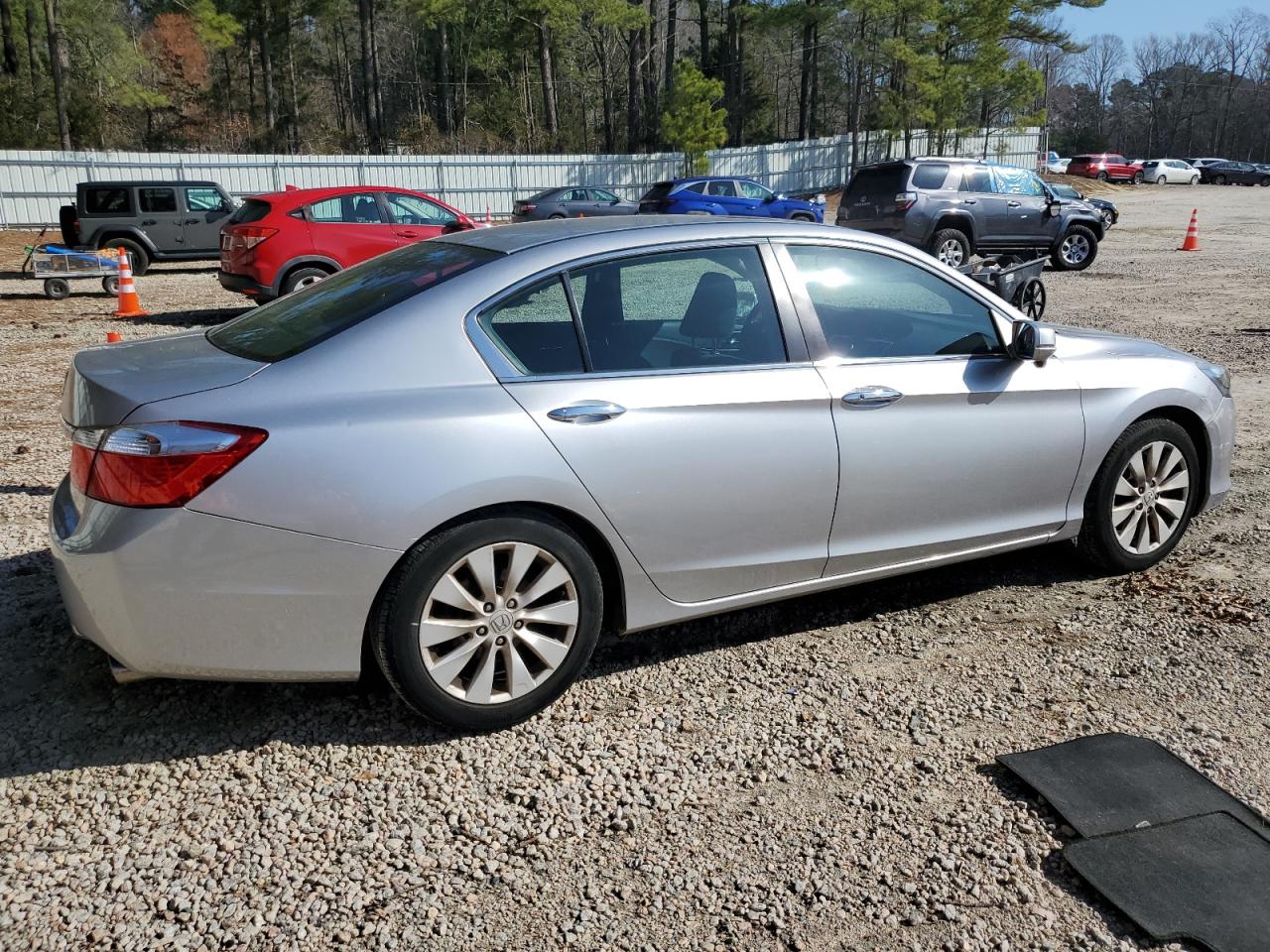 Photo 2 VIN: 1HGCR2E78EA016454 - HONDA ACCORD 