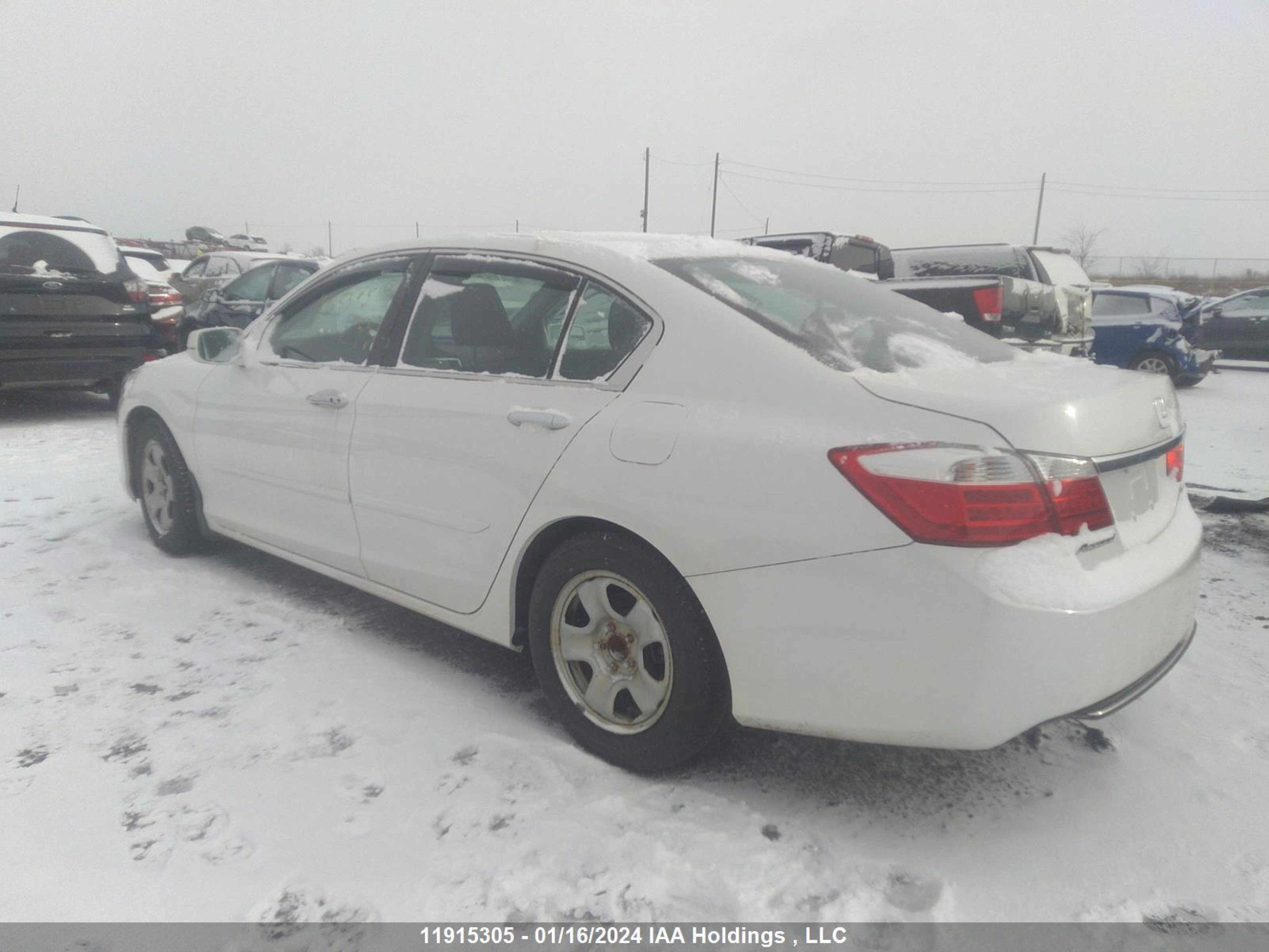 Photo 2 VIN: 1HGCR2E9XFA808592 - HONDA ACCORD 