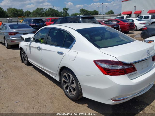 Photo 2 VIN: 1HGCR2F00GA016467 - HONDA ACCORD 