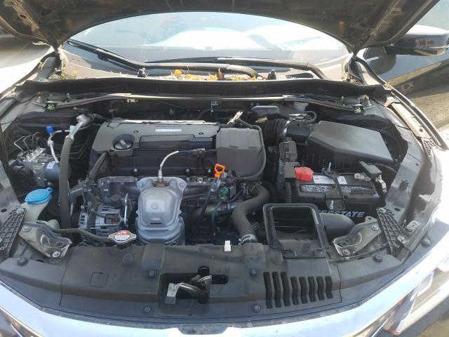 Photo 6 VIN: 1HGCR2F02HA081497 - HONDA ACCORD EX 