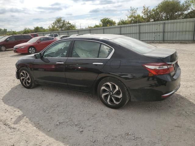 Photo 1 VIN: 1HGCR2F02HA117141 - HONDA ACCORD EX 