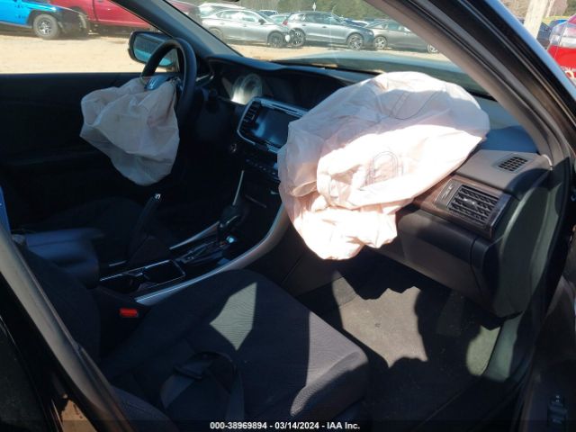 Photo 4 VIN: 1HGCR2F03GA031772 - HONDA ACCORD 