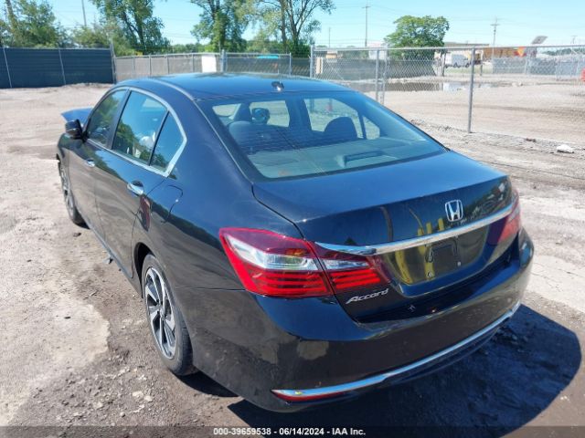 Photo 2 VIN: 1HGCR2F03HA023916 - HONDA ACCORD 