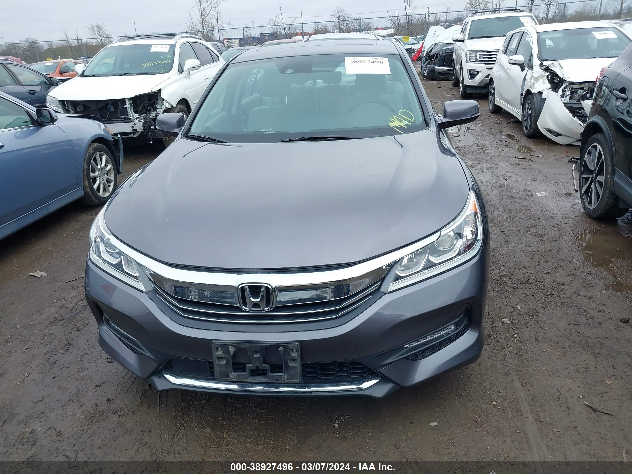 Photo 12 VIN: 1HGCR2F04GA194320 - HONDA ACCORD 