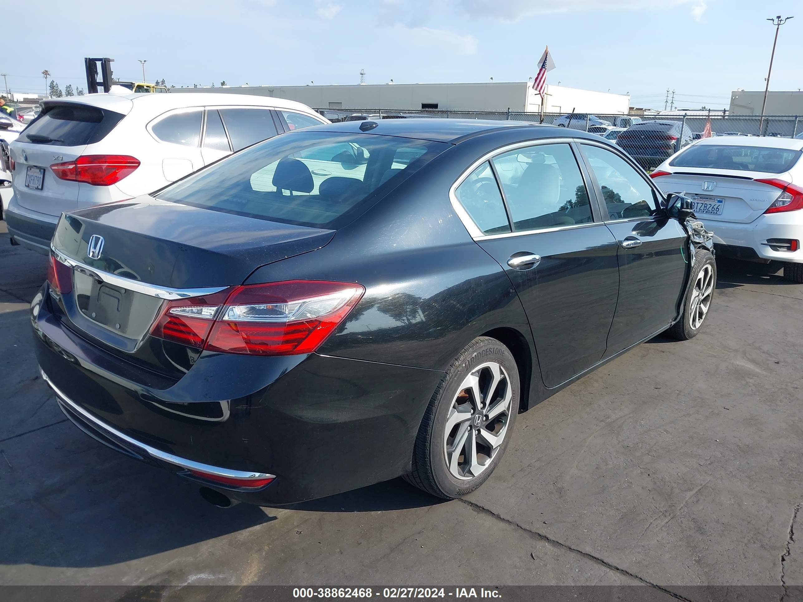 Photo 3 VIN: 1HGCR2F04HA034780 - HONDA ACCORD 