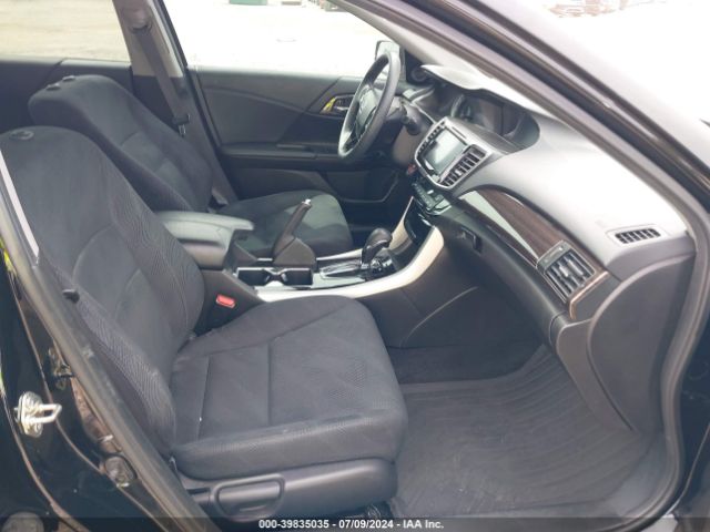 Photo 4 VIN: 1HGCR2F05GA215367 - HONDA ACCORD 