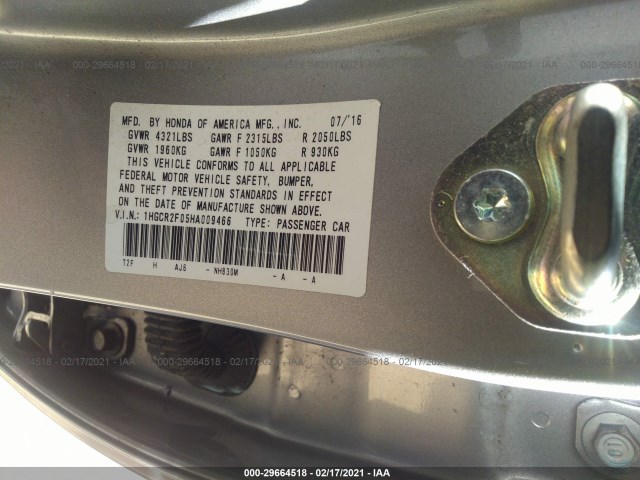 Photo 8 VIN: 1HGCR2F05HA009466 - HONDA ACCORD SEDAN 