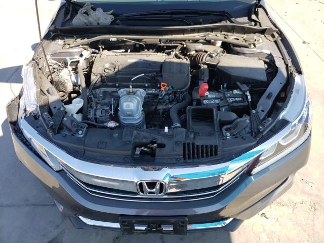 Photo 6 VIN: 1HGCR2F05HA023612 - HONDA ACCORD EX 