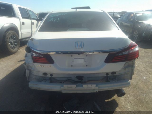 Photo 5 VIN: 1HGCR2F05HA175017 - HONDA ACCORD SEDAN 