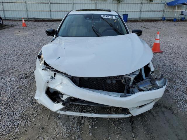 Photo 4 VIN: 1HGCR2F06GA060425 - HONDA ACCORD EX 