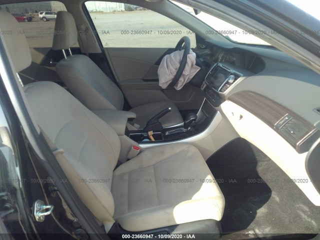 Photo 4 VIN: 1HGCR2F06HA144102 - HONDA ACCORD SEDAN 