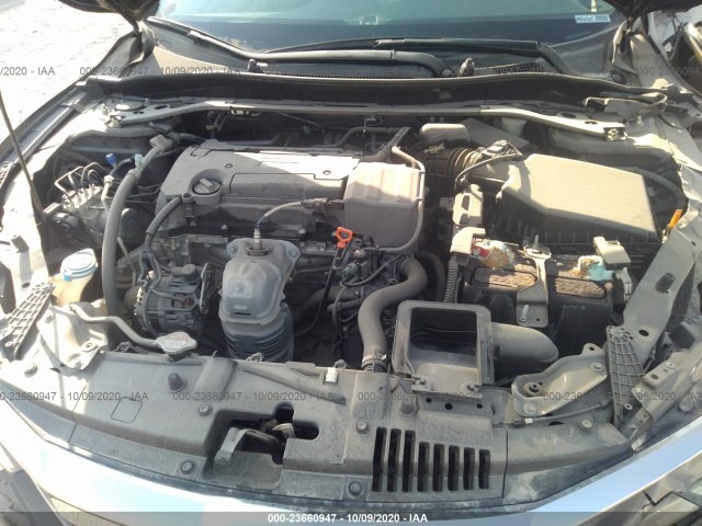 Photo 9 VIN: 1HGCR2F06HA144102 - HONDA ACCORD SEDAN 