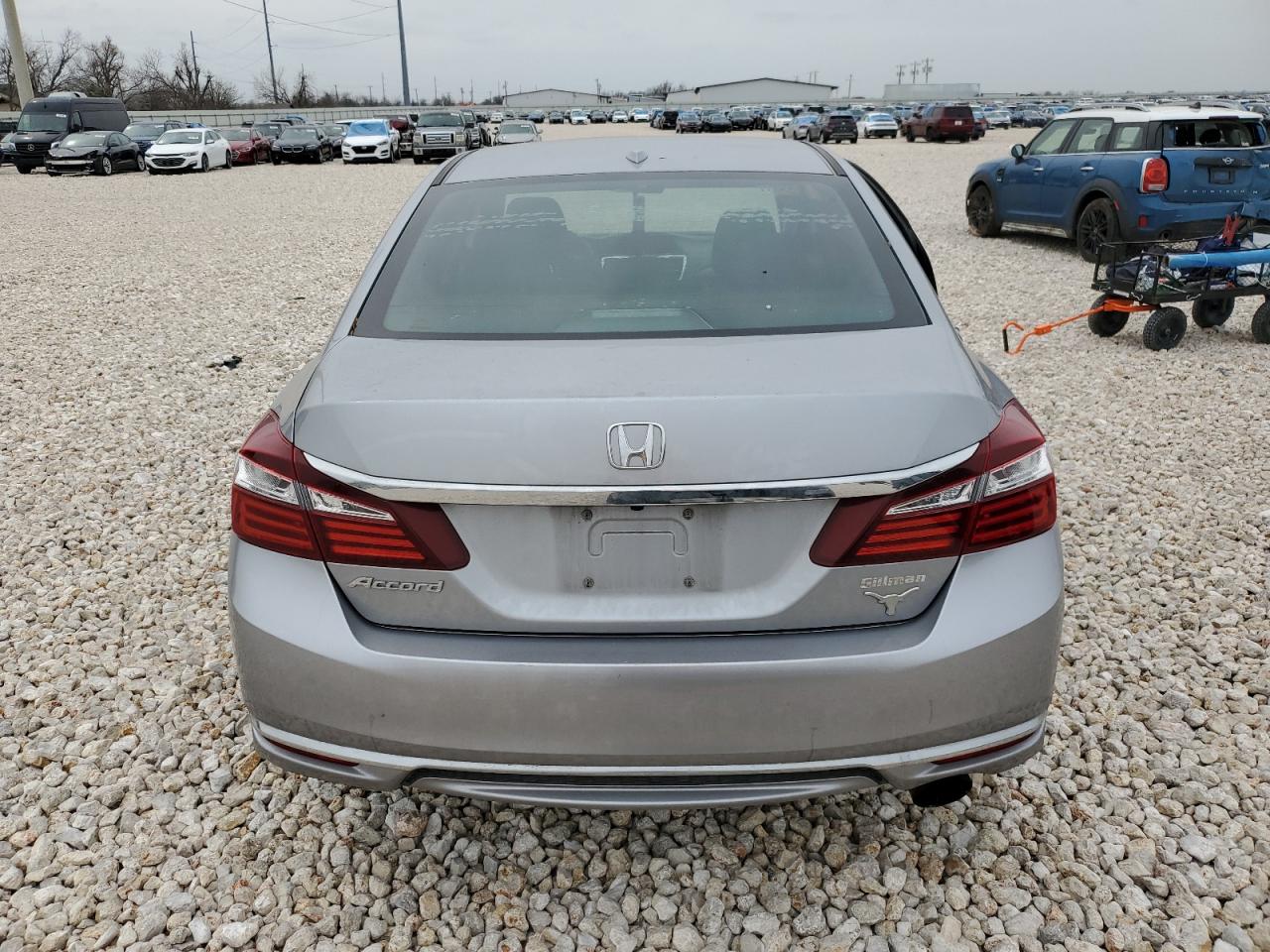 Photo 5 VIN: 1HGCR2F06HA194417 - HONDA ACCORD 