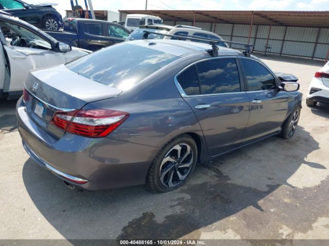 Photo 3 VIN: 1HGCR2F07GA002856 - HONDA ACCORD 