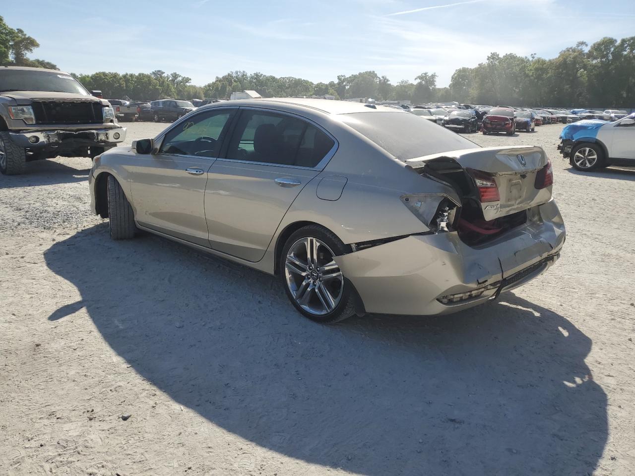 Photo 1 VIN: 1HGCR2F08GA001683 - HONDA ACCORD 