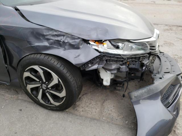 Photo 8 VIN: 1HGCR2F09HA049601 - HONDA ACCORD EX 