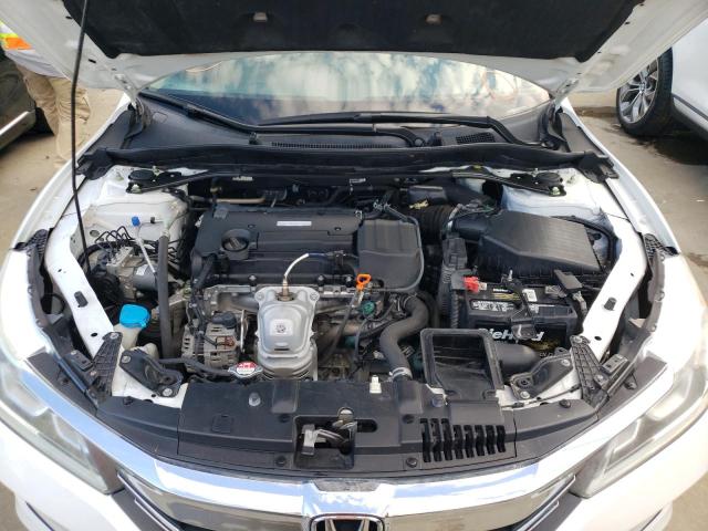 Photo 6 VIN: 1HGCR2F09HA088043 - HONDA ACCORD EX 