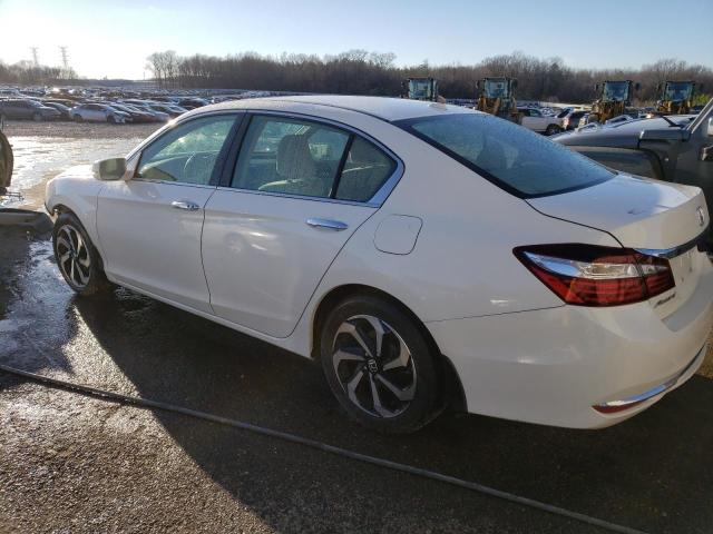 Photo 1 VIN: 1HGCR2F09HA200548 - HONDA ACCORD EX 