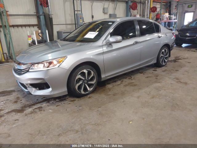 Photo 1 VIN: 1HGCR2F0XHA213115 - HONDA ACCORD 