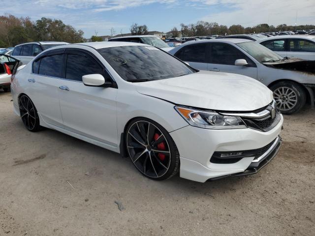 Photo 3 VIN: 1HGCR2F10HA002787 - HONDA ACCORD 