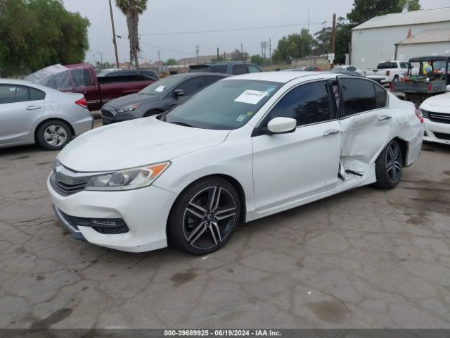 Photo 1 VIN: 1HGCR2F10HA006855 - HONDA ACCORD 