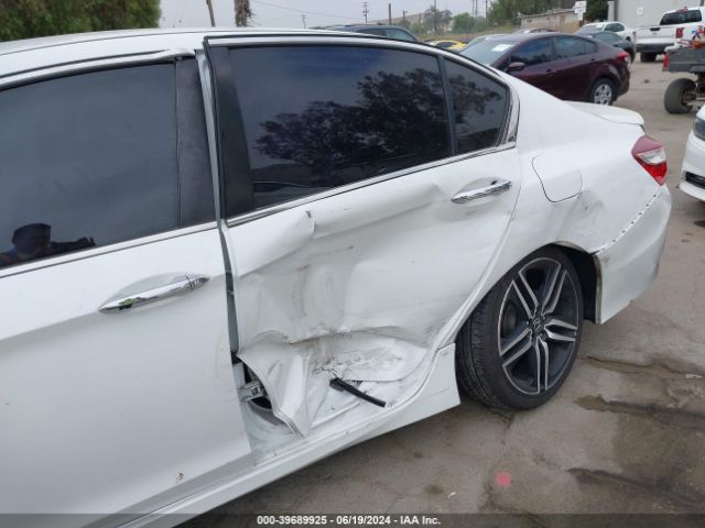 Photo 5 VIN: 1HGCR2F10HA006855 - HONDA ACCORD 