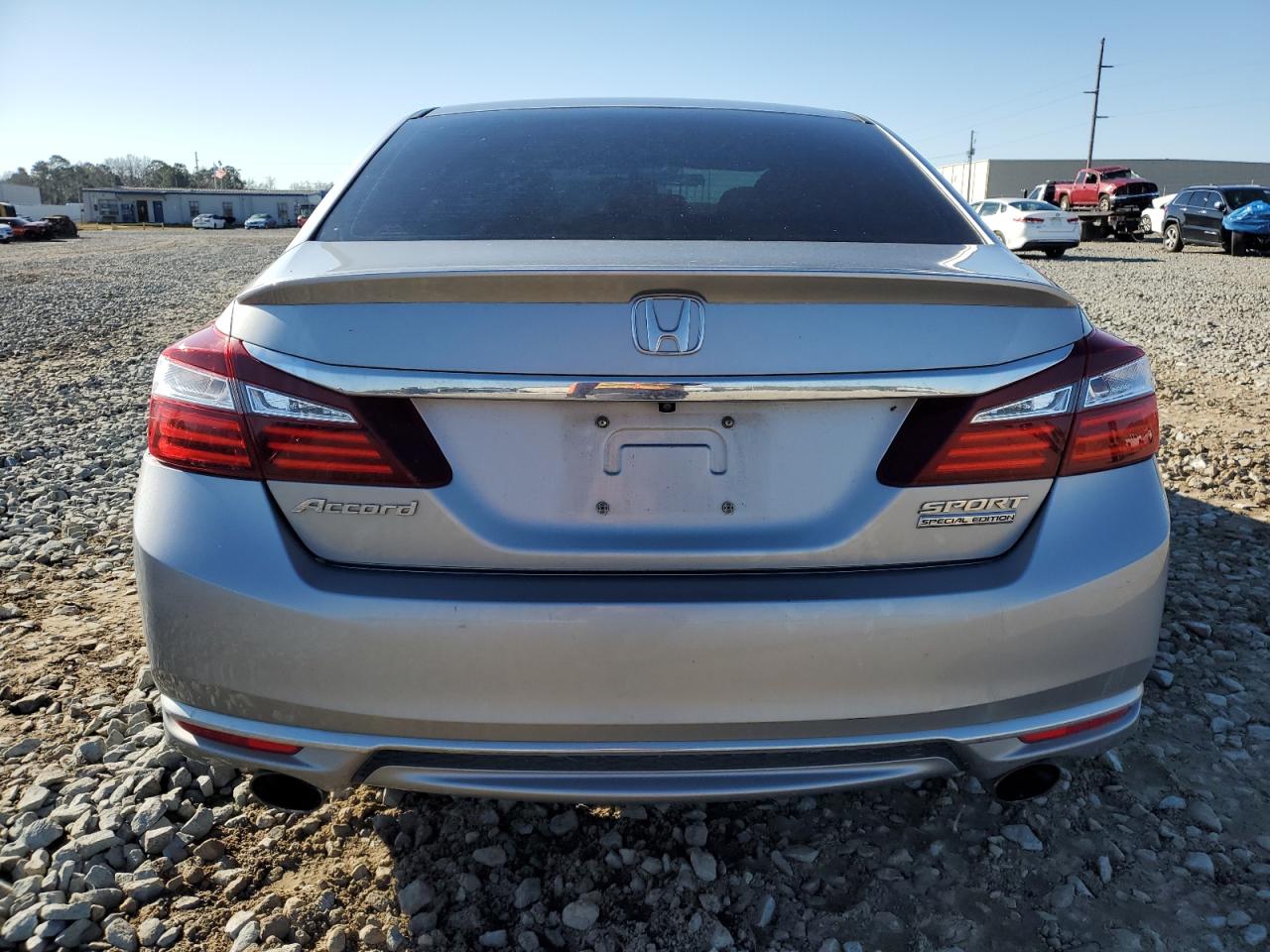 Photo 5 VIN: 1HGCR2F10HA029035 - HONDA ACCORD 