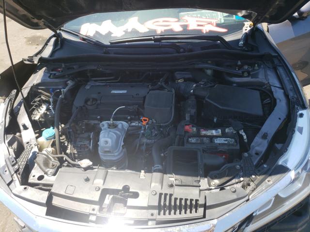 Photo 6 VIN: 1HGCR2F10HA137672 - HONDA ACCORD SPO 