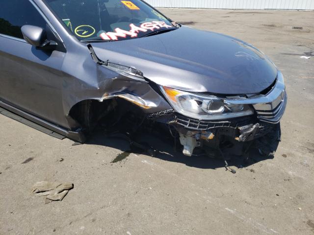 Photo 8 VIN: 1HGCR2F10HA137672 - HONDA ACCORD SPO 