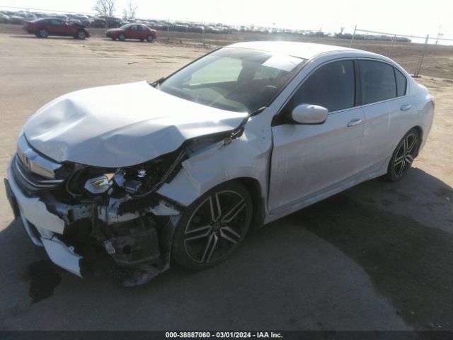 Photo 1 VIN: 1HGCR2F10HA171627 - HONDA ACCORD 