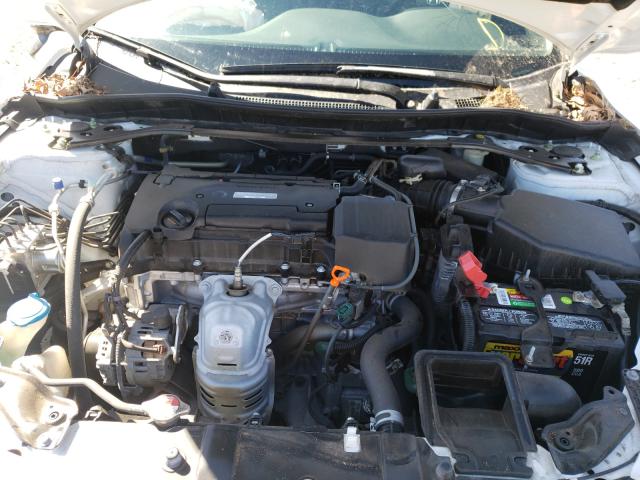 Photo 6 VIN: 1HGCR2F10HA237156 - HONDA ACCORD SPO 