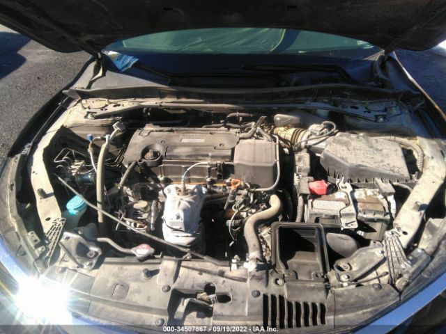 Photo 9 VIN: 1HGCR2F10HA270707 - HONDA ACCORD SEDAN 