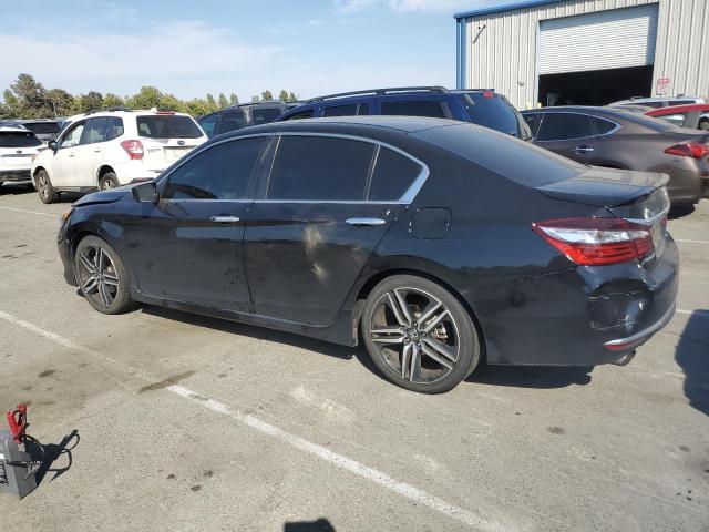 Photo 1 VIN: 1HGCR2F10HA270982 - HONDA ACCORD 