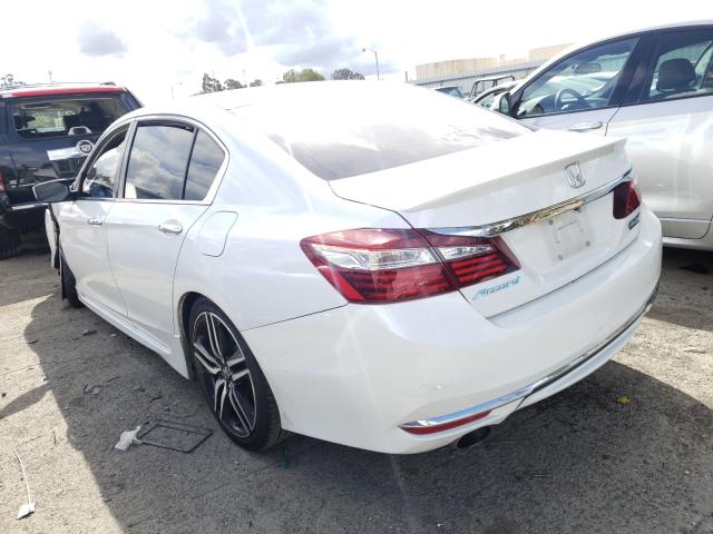 Photo 2 VIN: 1HGCR2F11HA001695 - HONDA ACCORD SPO 