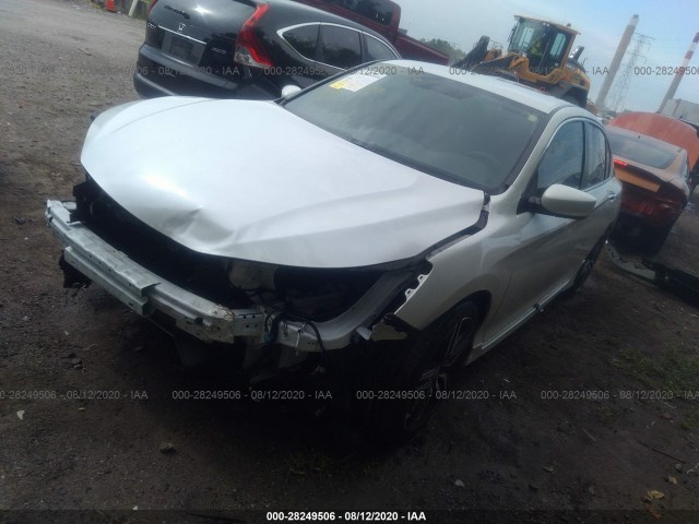 Photo 1 VIN: 1HGCR2F11HA036169 - HONDA ACCORD SEDAN 