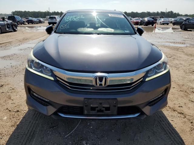 Photo 4 VIN: 1HGCR2F11HA069138 - HONDA ACCORD SPO 