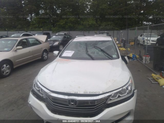 Photo 5 VIN: 1HGCR2F11HA264365 - HONDA ACCORD SEDAN 