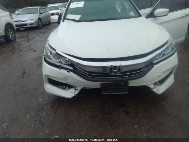 Photo 5 VIN: 1HGCR2F12HA162623 - HONDA ACCORD SEDAN 