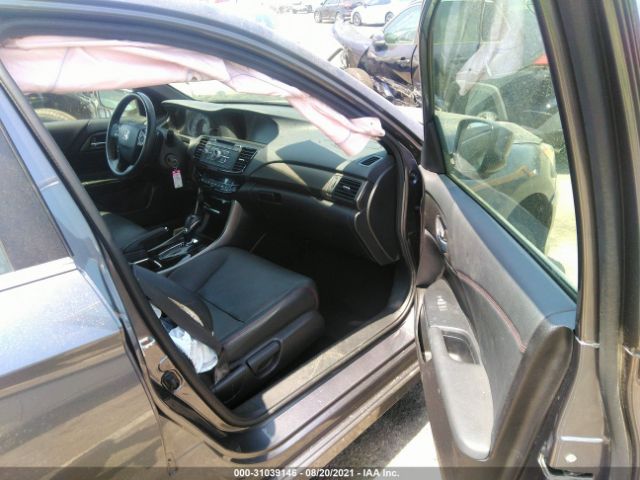 Photo 4 VIN: 1HGCR2F12HA208158 - HONDA ACCORD SEDAN 