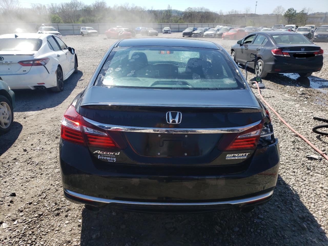 Photo 5 VIN: 1HGCR2F12HA219029 - HONDA ACCORD 