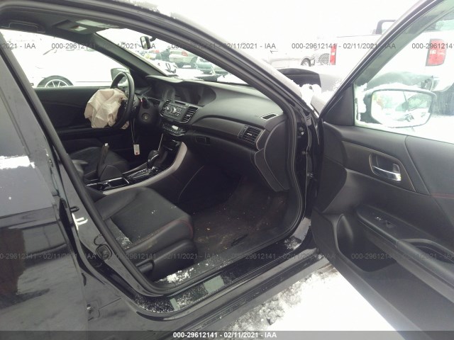 Photo 4 VIN: 1HGCR2F12HA222643 - HONDA ACCORD SEDAN 