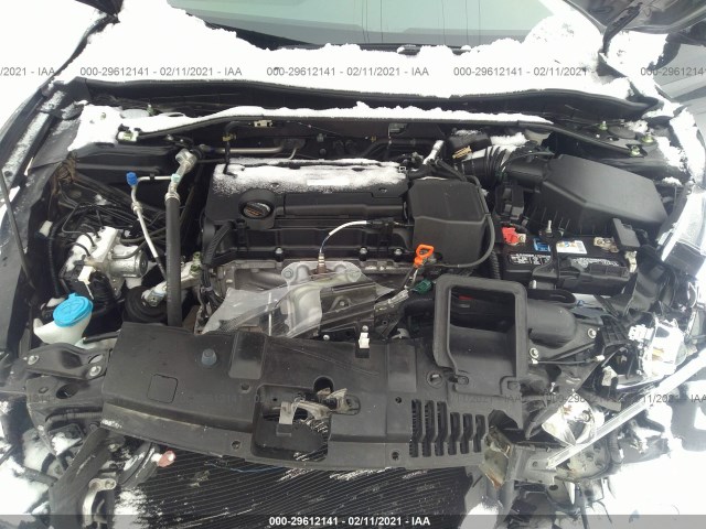 Photo 9 VIN: 1HGCR2F12HA222643 - HONDA ACCORD SEDAN 