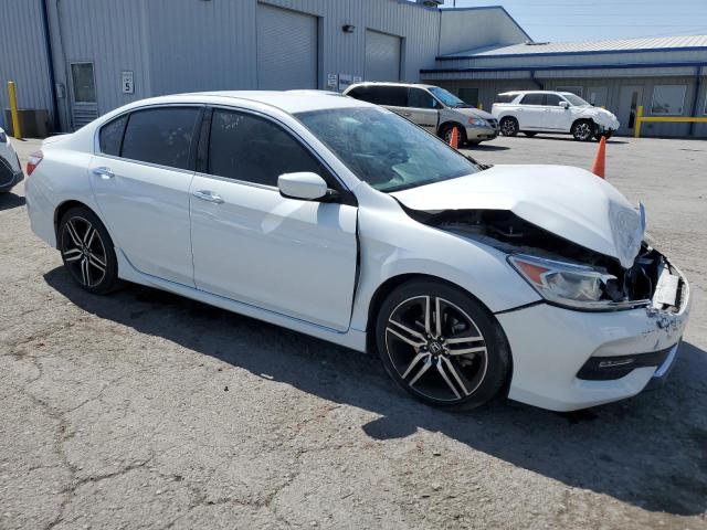 Photo 3 VIN: 1HGCR2F12HA263709 - HONDA ACCORD SPO 