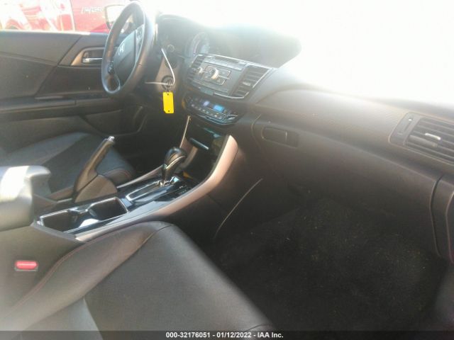 Photo 4 VIN: 1HGCR2F12HA289629 - HONDA ACCORD SEDAN 