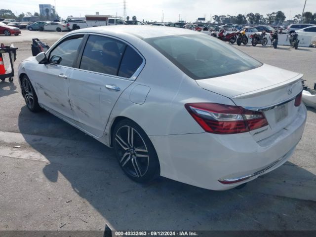 Photo 2 VIN: 1HGCR2F13HA012617 - HONDA ACCORD 