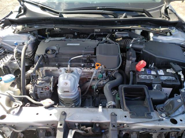 Photo 6 VIN: 1HGCR2F13HA012830 - HONDA ACCORD SPO 