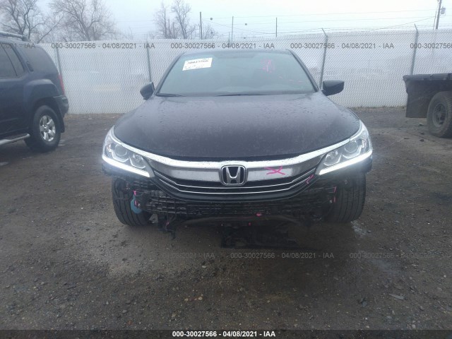 Photo 5 VIN: 1HGCR2F13HA037212 - HONDA ACCORD SEDAN 